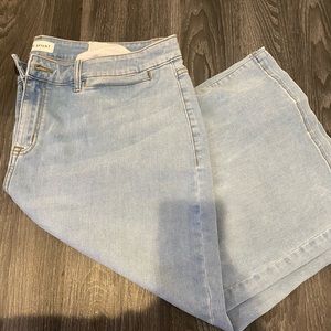 Lane Bryant jean shorts, light wash, size 20